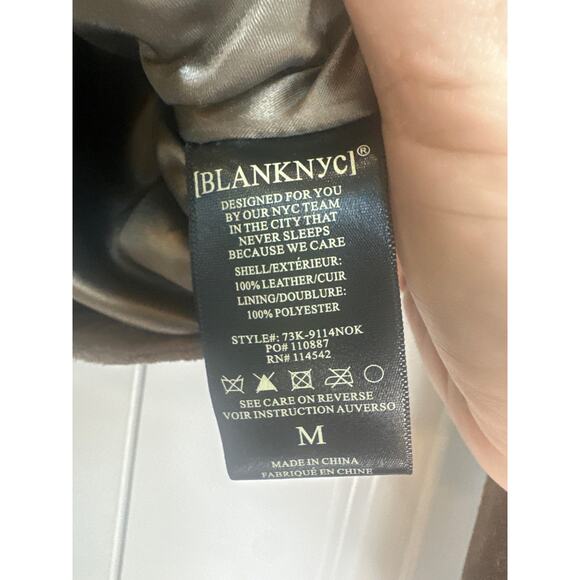 Blank NYC Size Medium 100% Leather Brown Suede-like Jacker with Zipper Pockets - Picture 4 of 6